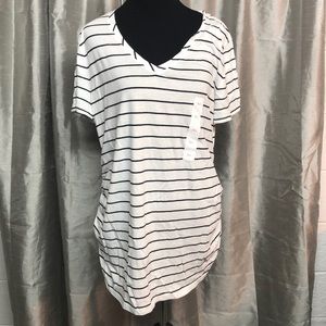 Isabel maternity size extra large new V-neck white with black stripes tee